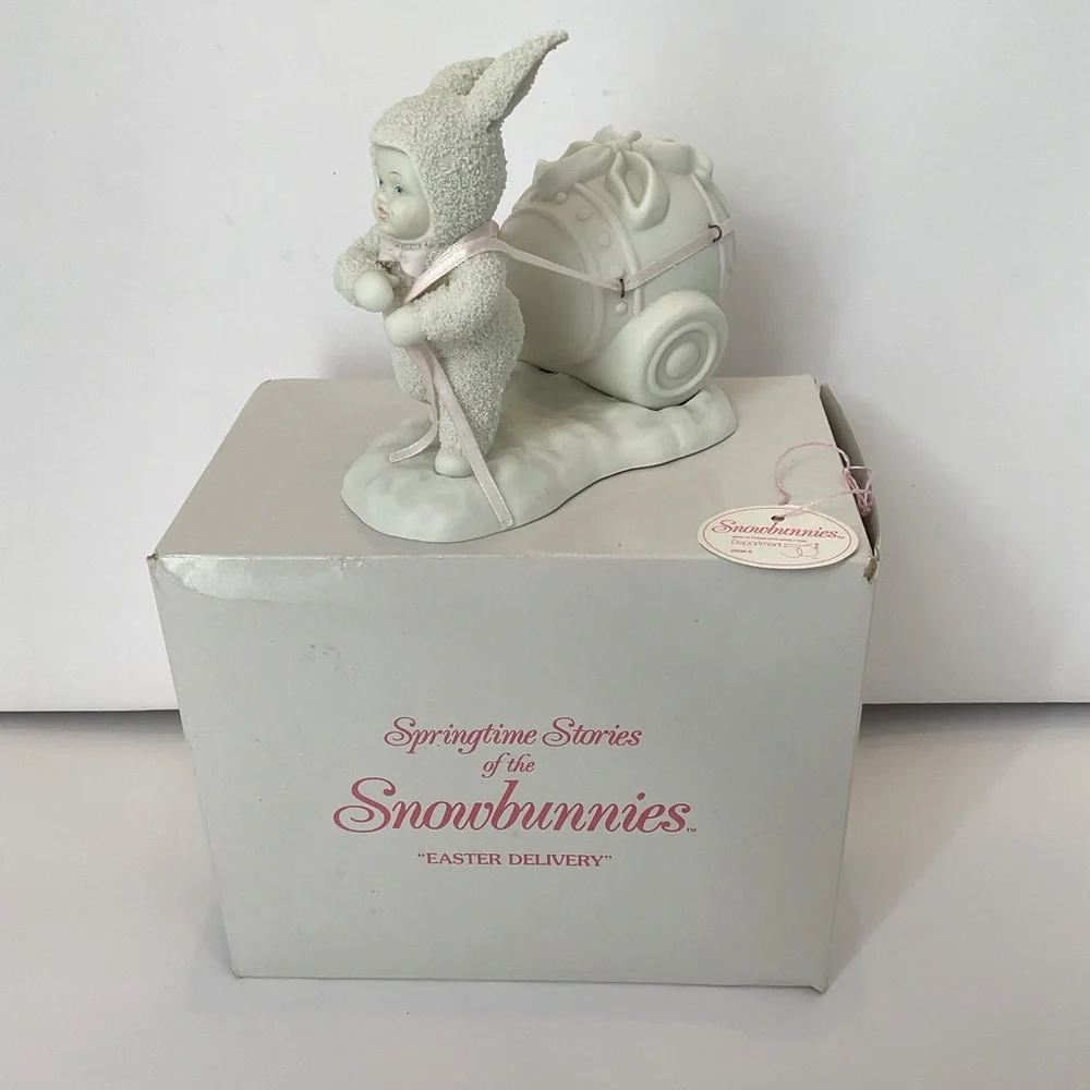 Dept. 56  Snow Bunnies
